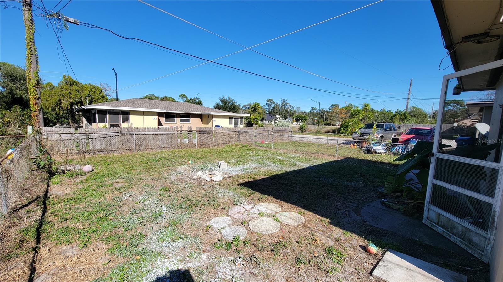 LAKE SARASOTA - Residential Income