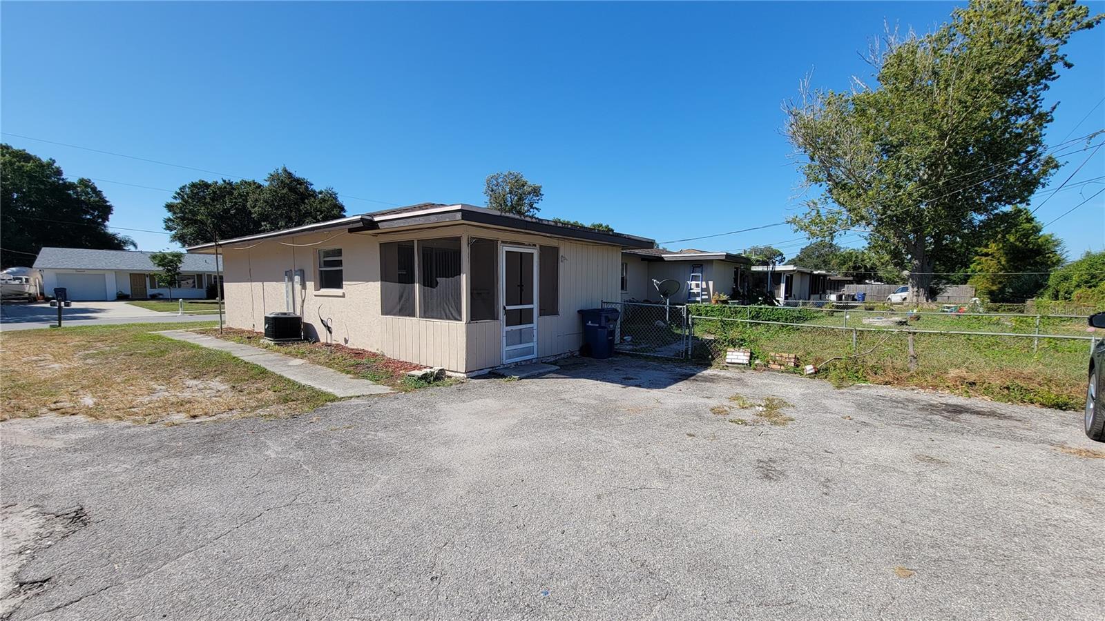 LAKE SARASOTA - Residential Income