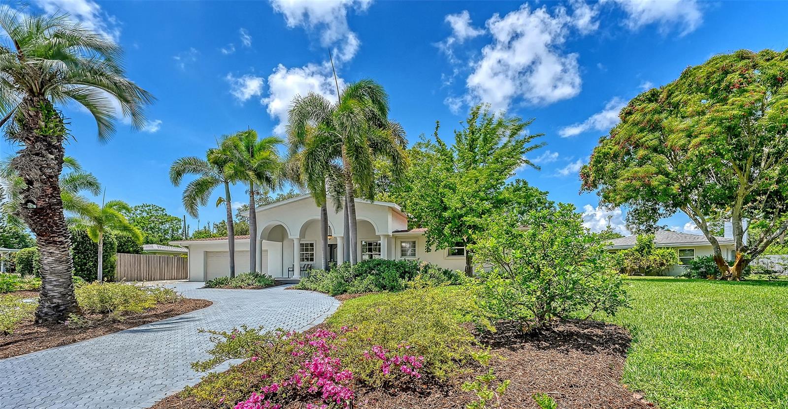 2465 FOSTER LANE