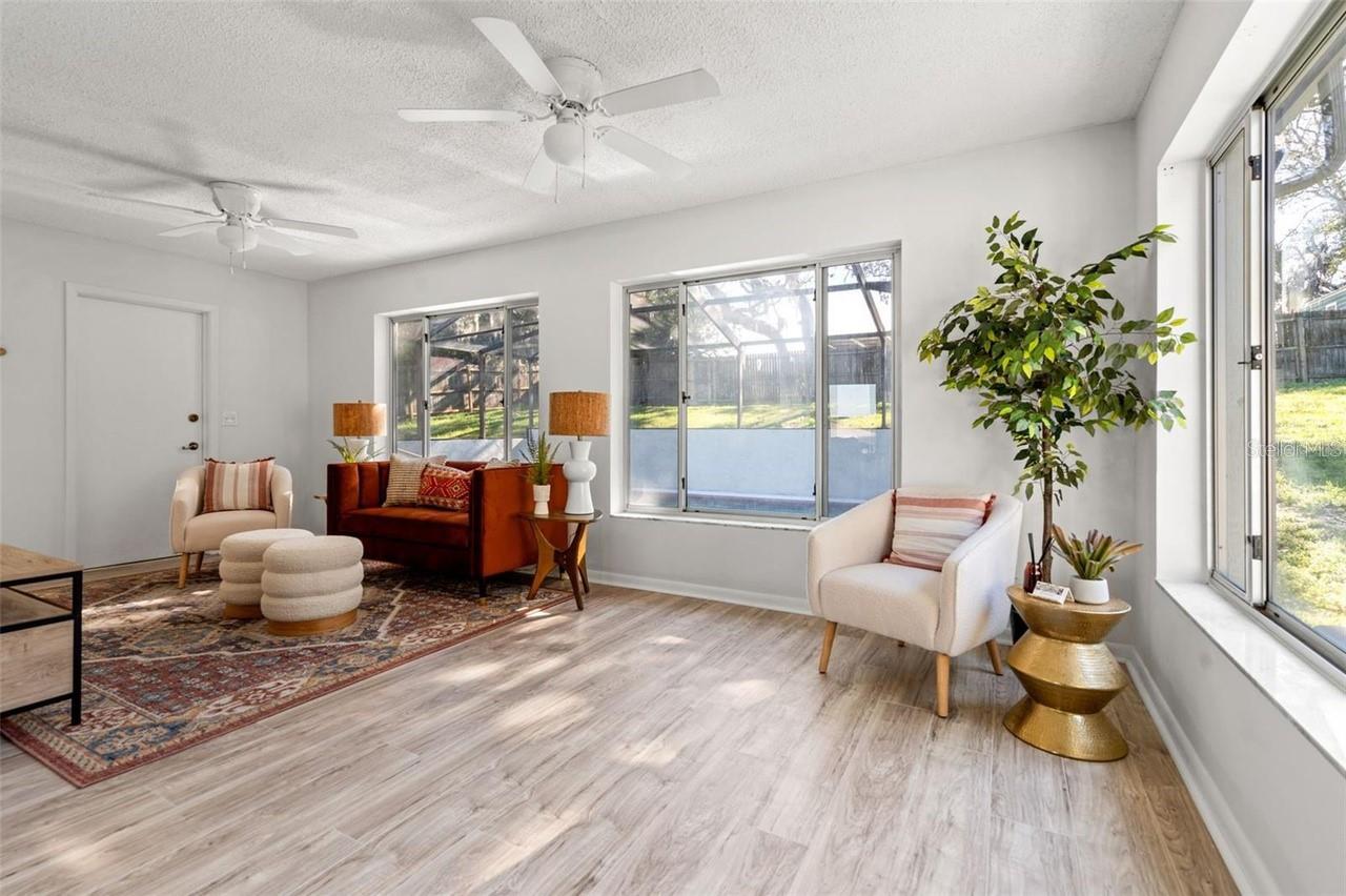 SPRING HILL - Residential Lease