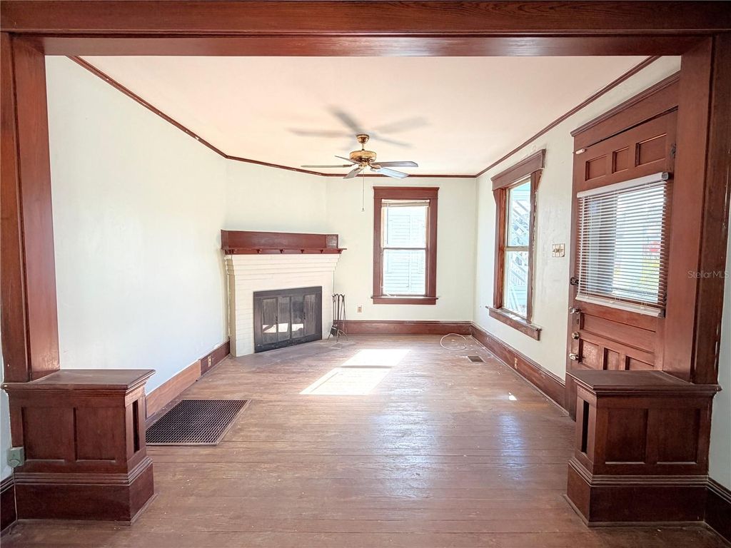 Photo of 43 S Hollywood Avenue, Daytona Beach, FL 32118 (MLS # O6373476)