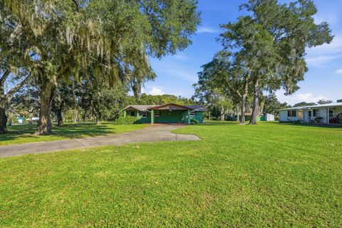 191 HOWES STREET OAK HILL FL 32759