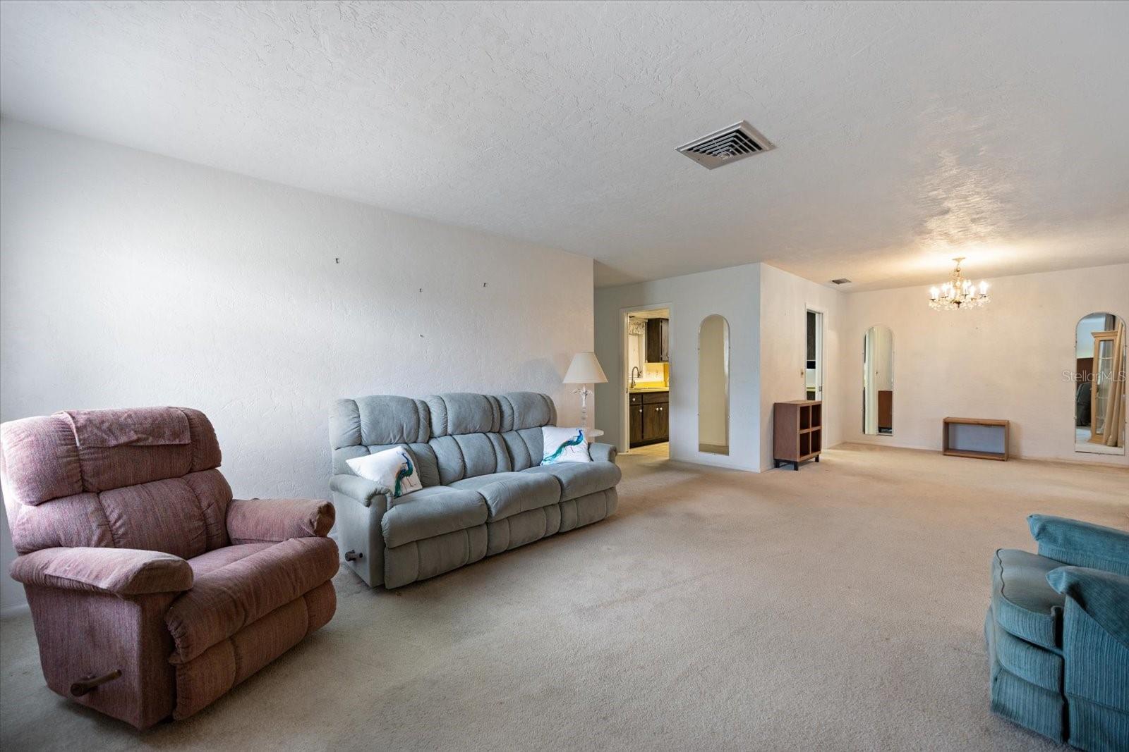 SOUTH GATE VILLAGE GREEN 10 - Residential