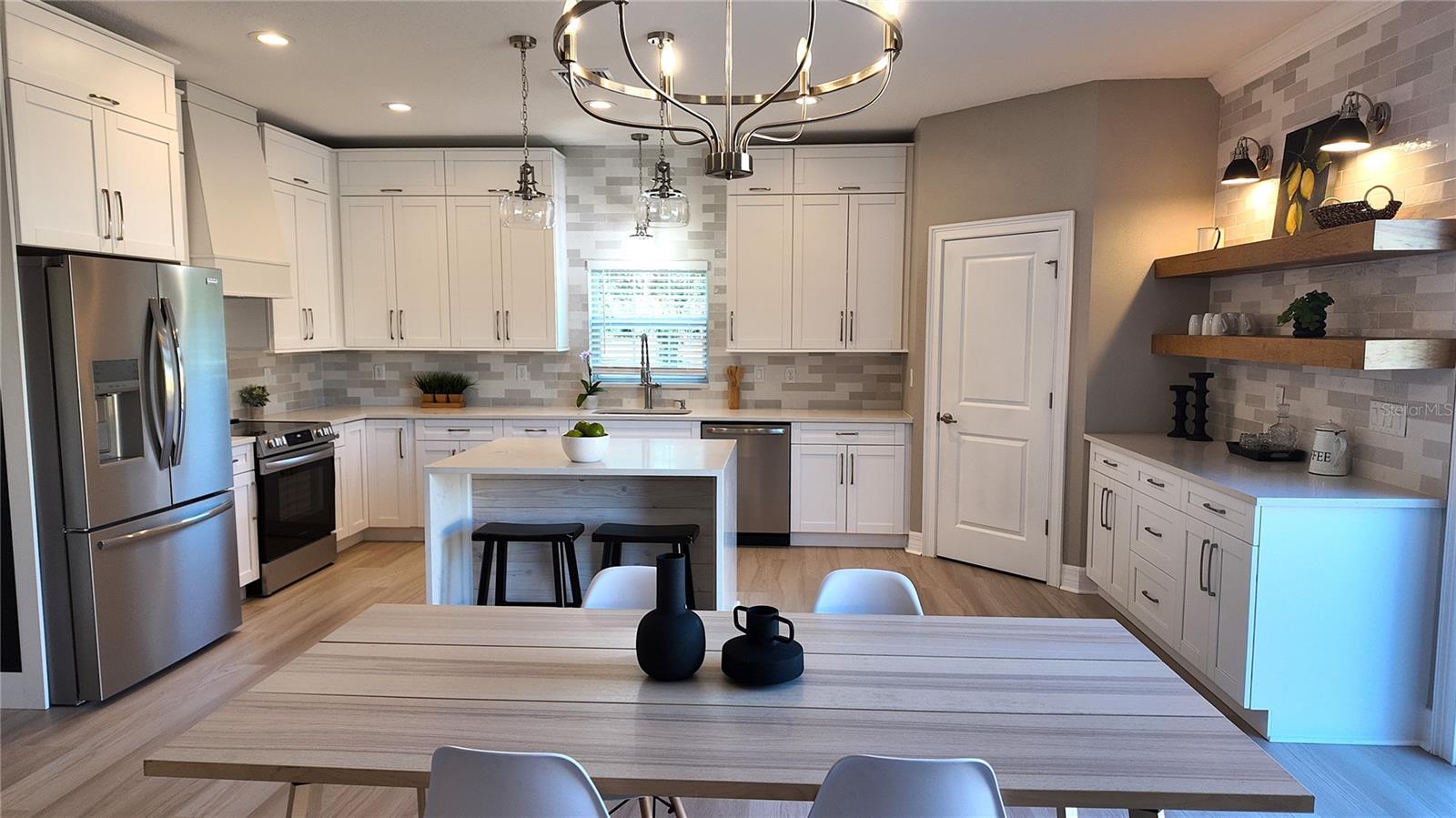 WILLIAMS ACRES - Residential