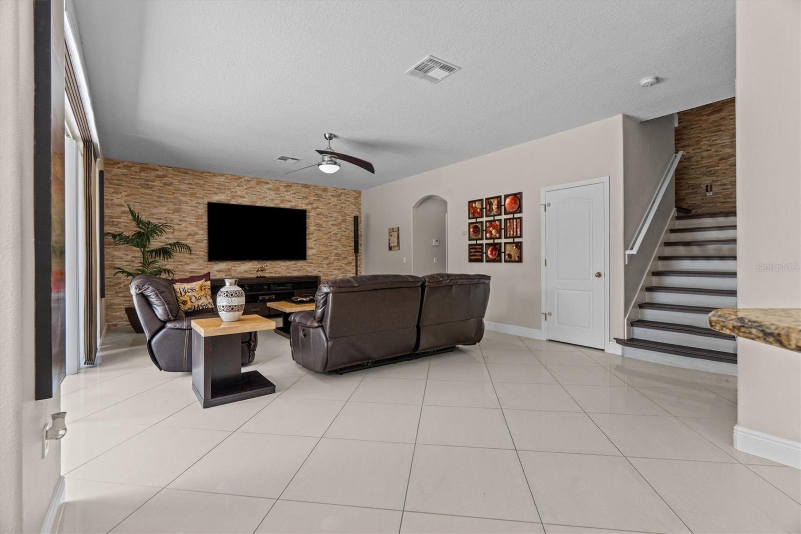 MOSS PARK RDG - Residential