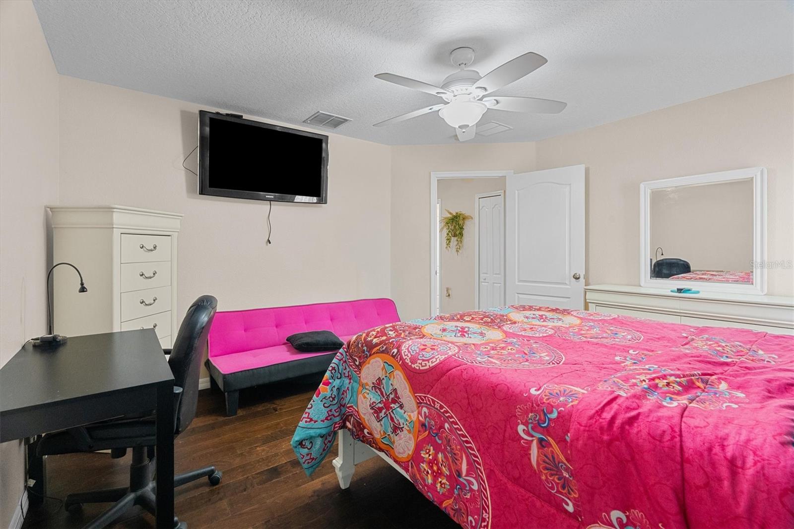 MOSS PARK RDG - Residential