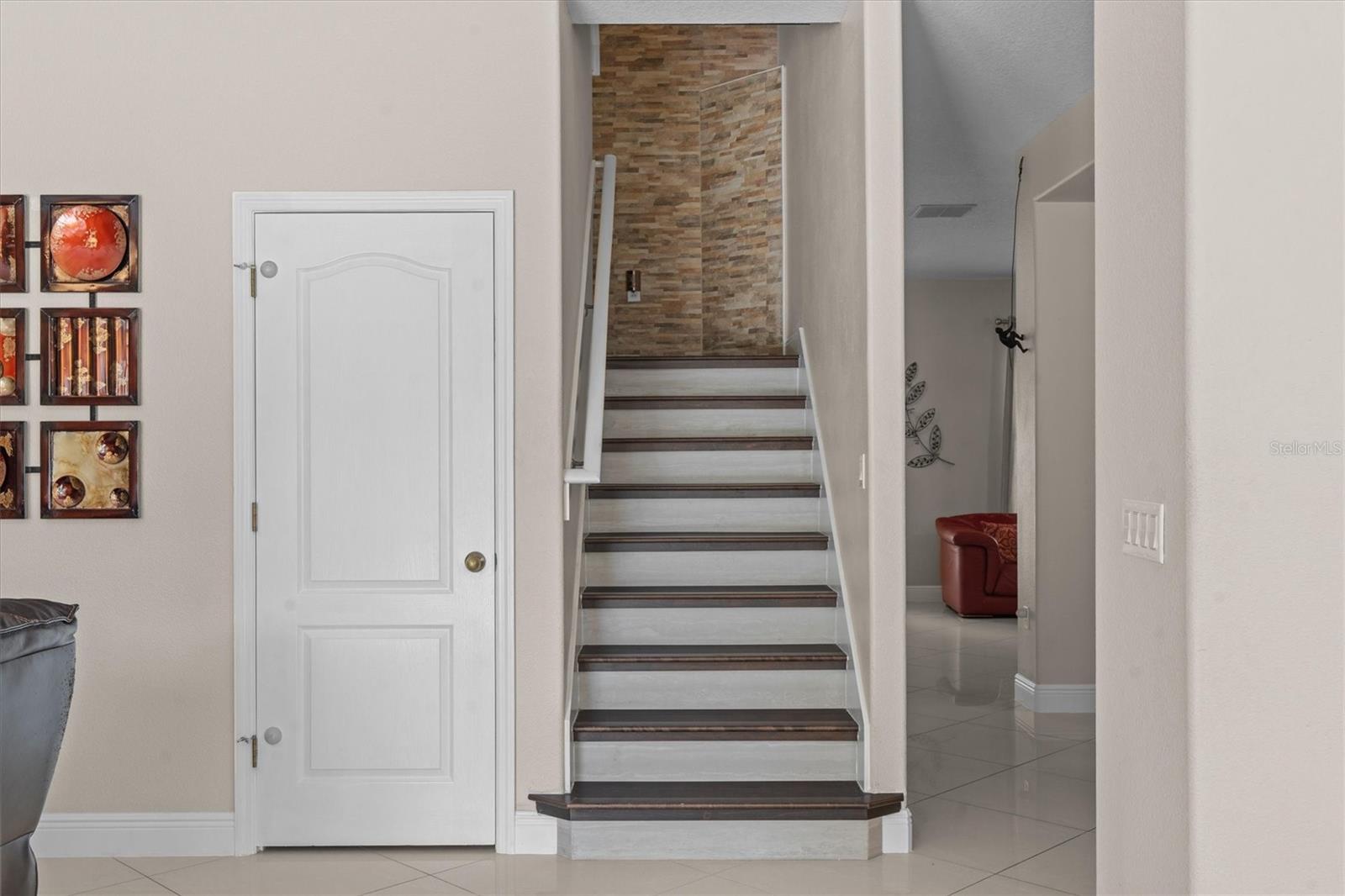 MOSS PARK RDG - Residential