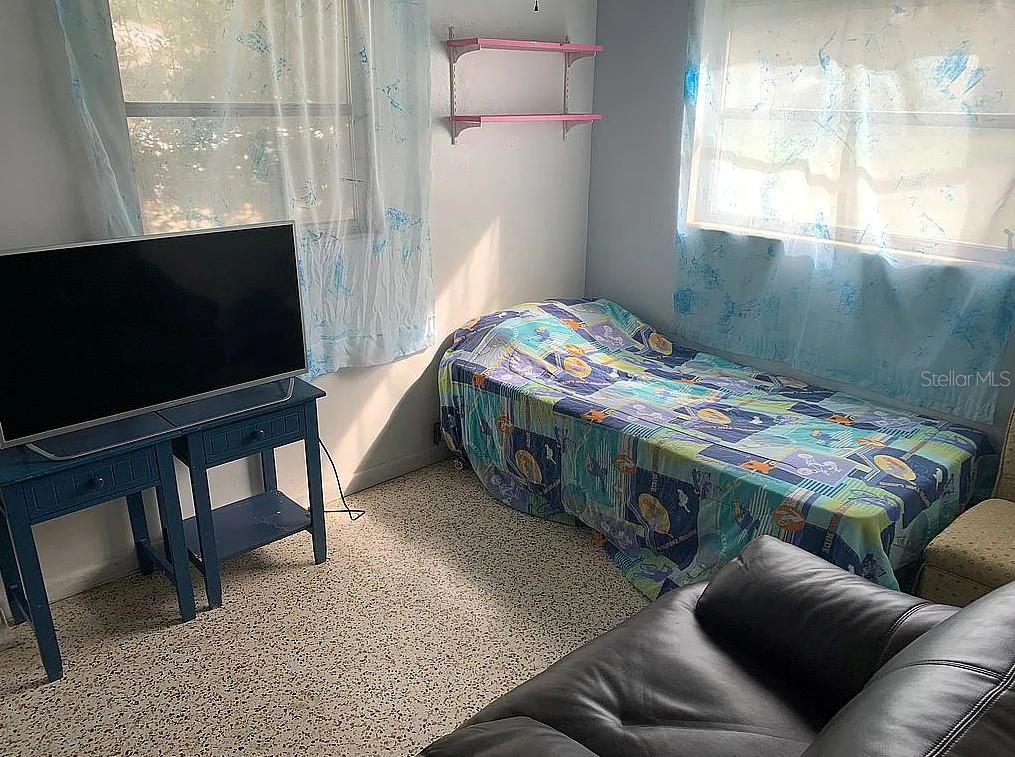 SOUTH SIDE PARK - Residential