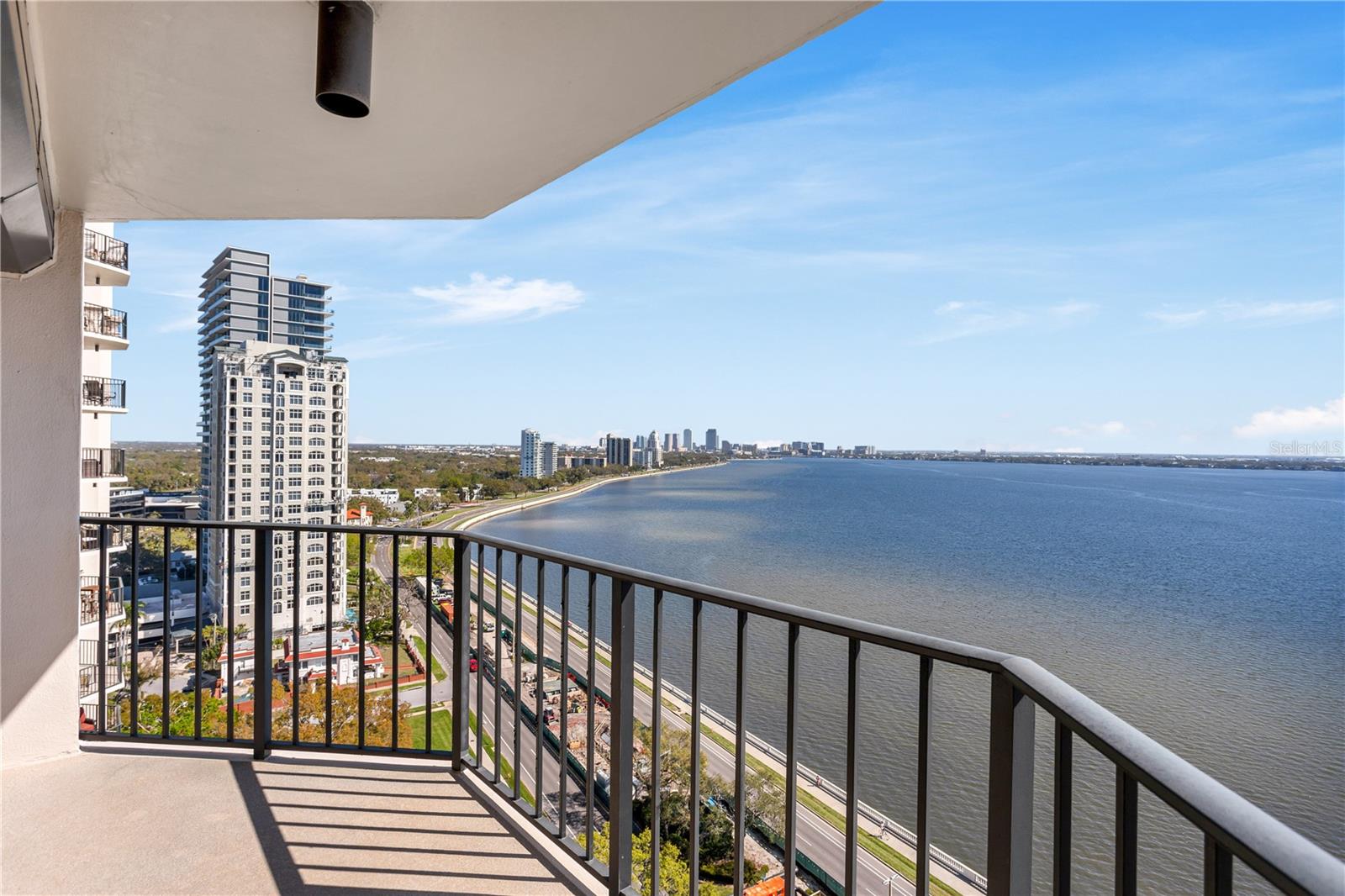 3301 BAYSHORE BOULEVARD 2007B