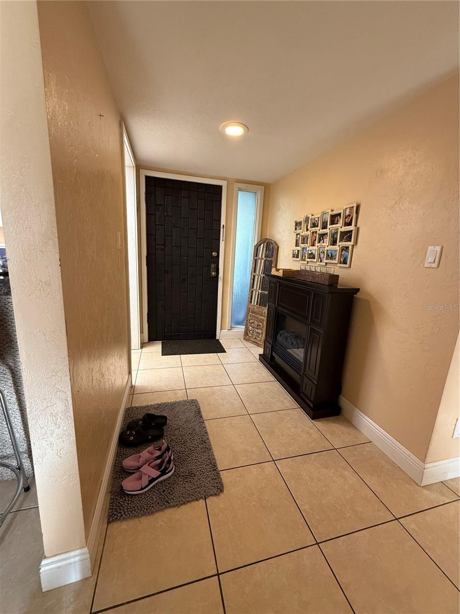 GRENELEFE CAMELOT CONDO - Residential