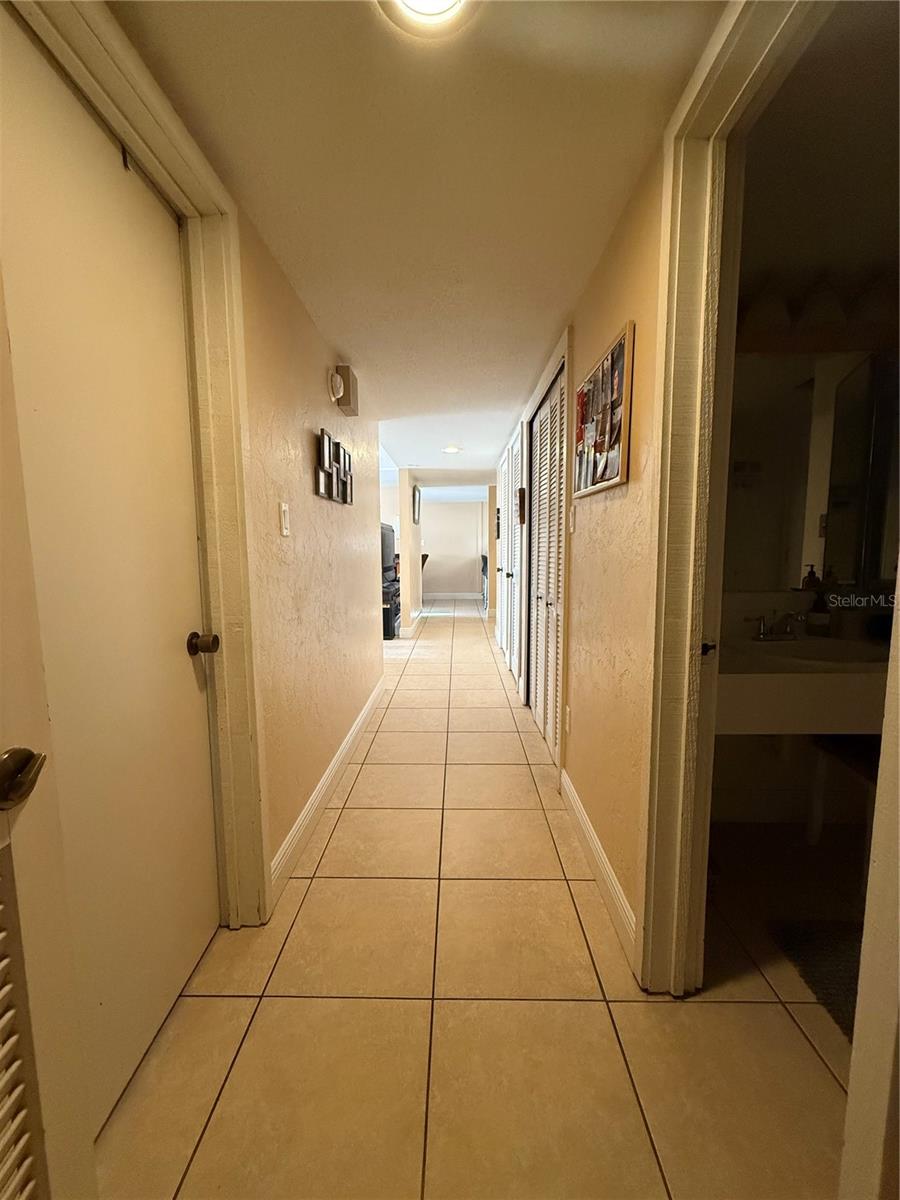 GRENELEFE CAMELOT CONDO - Residential