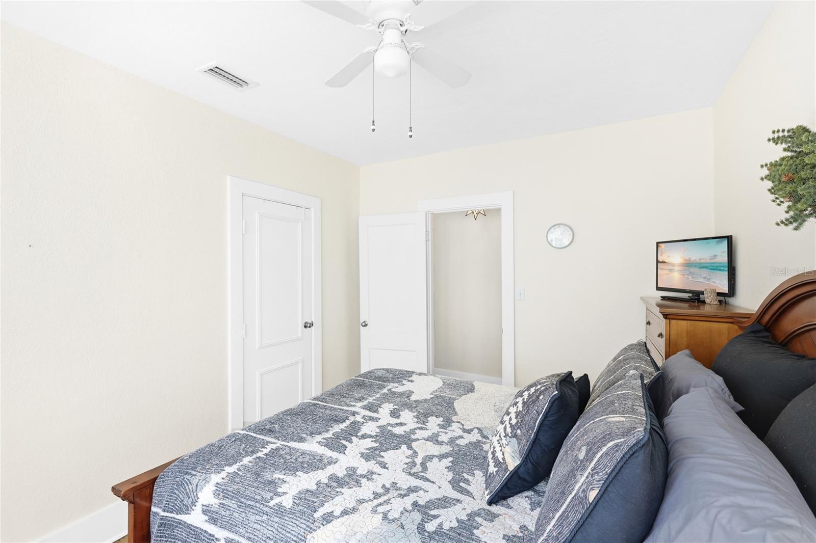 WHITE BEAR PARK - Residential