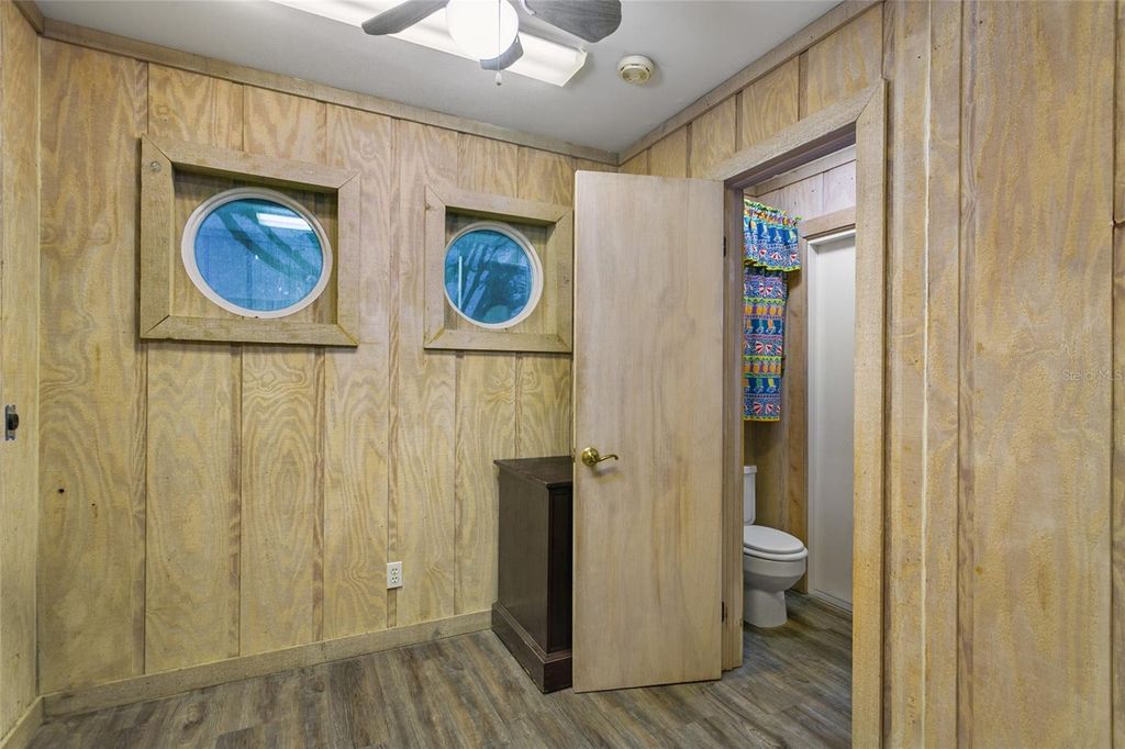 listing image 51