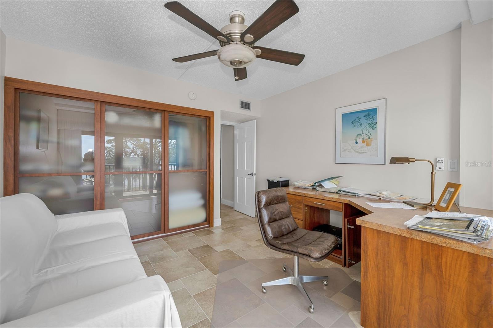 MEDITERRANEAN MANORS - Residential