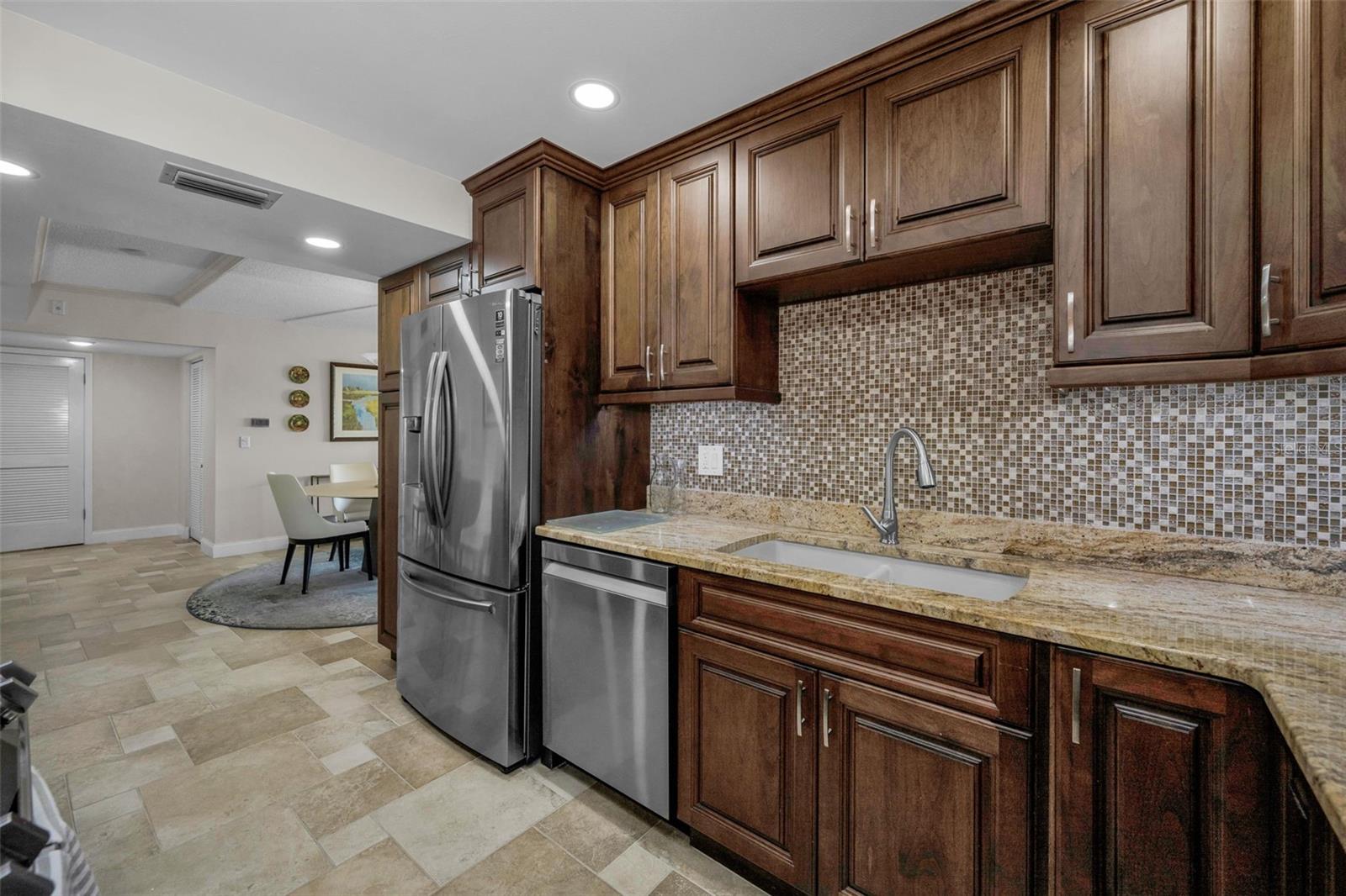 MEDITERRANEAN MANORS - Residential