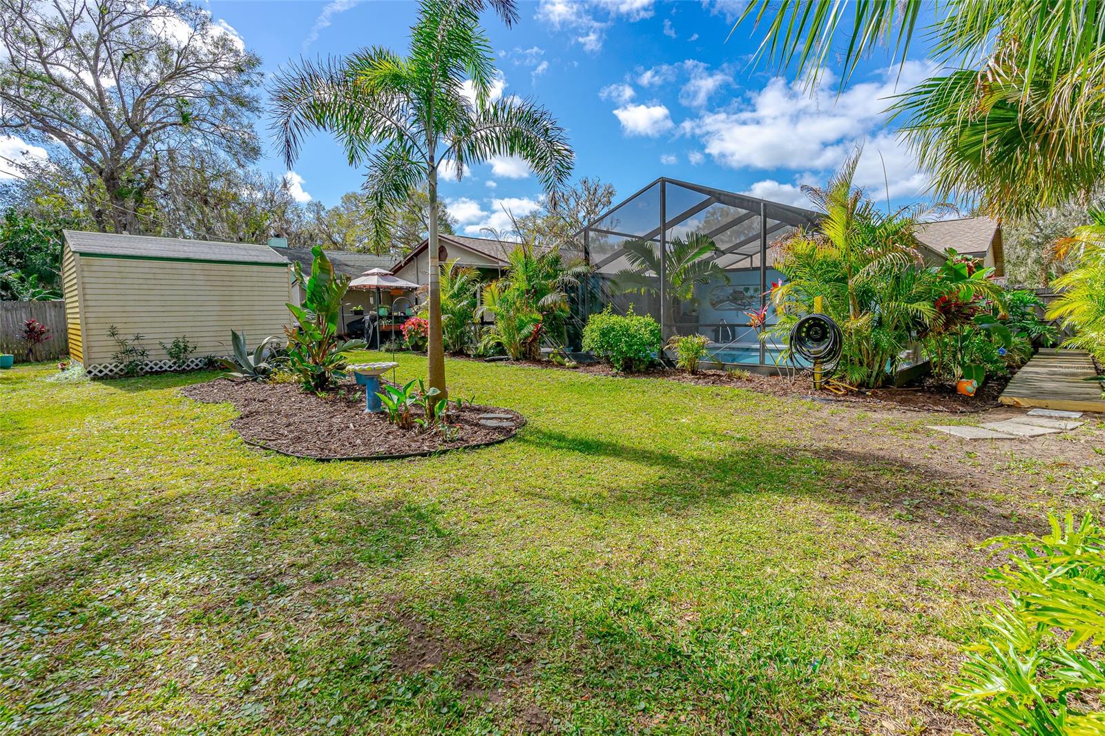 Florida Shores 01 - Residential