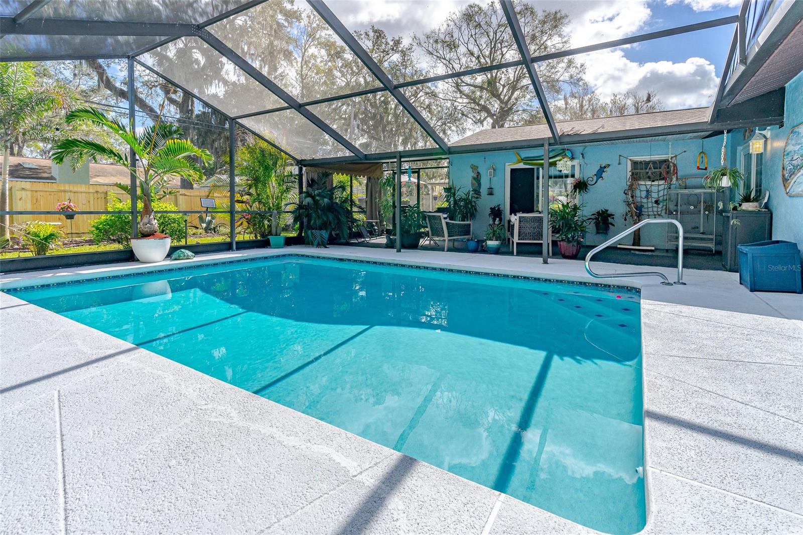 Florida Shores 01 - Residential