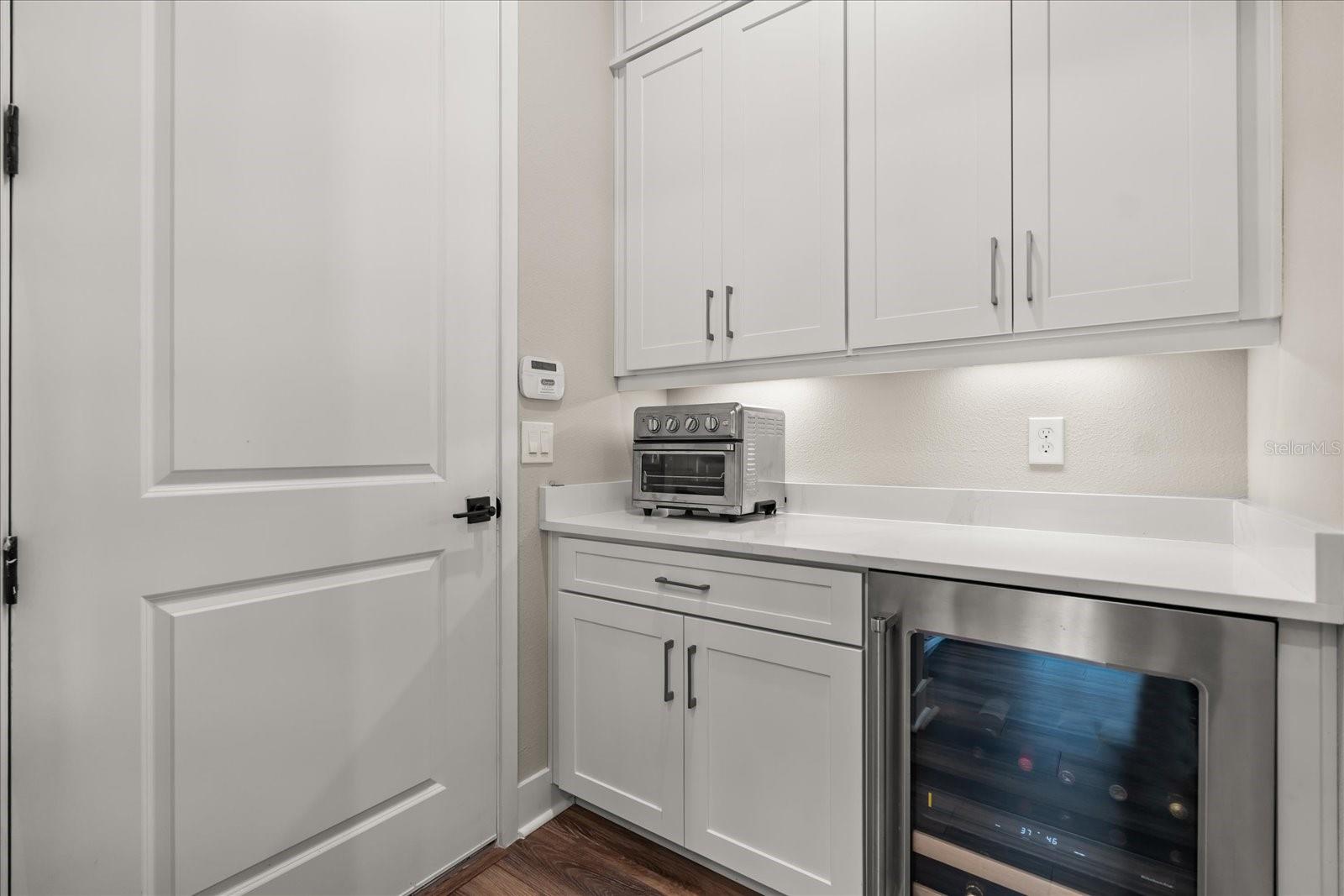 SAND LAKE SOUND - Residential