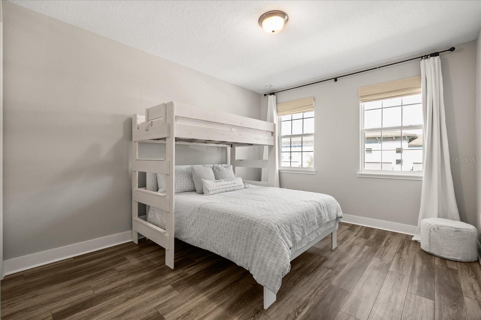 SAND LAKE SOUND - Residential