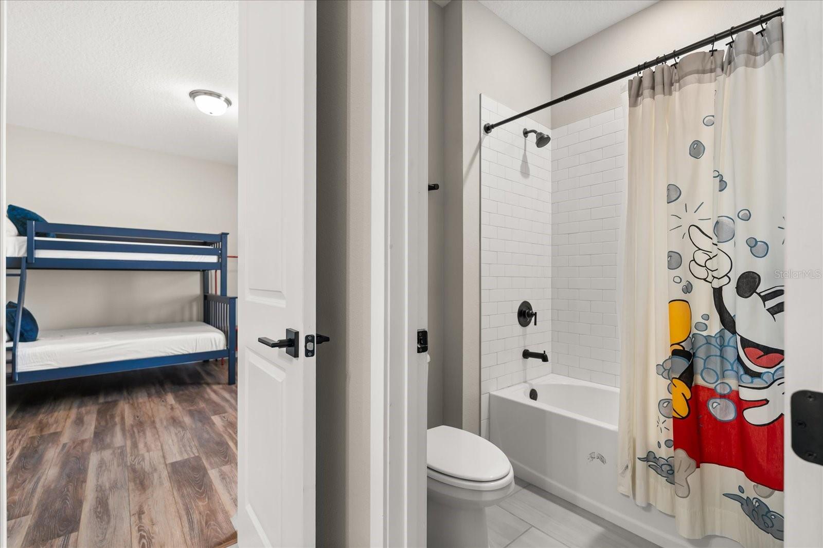 SAND LAKE SOUND - Residential