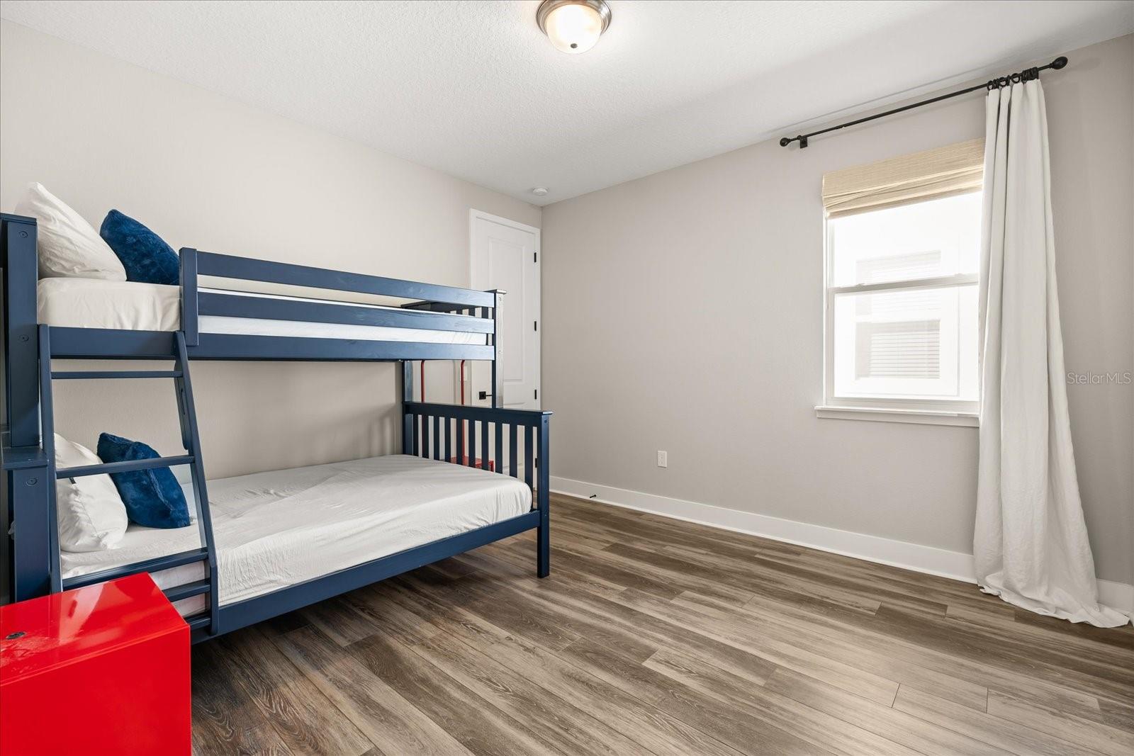 SAND LAKE SOUND - Residential