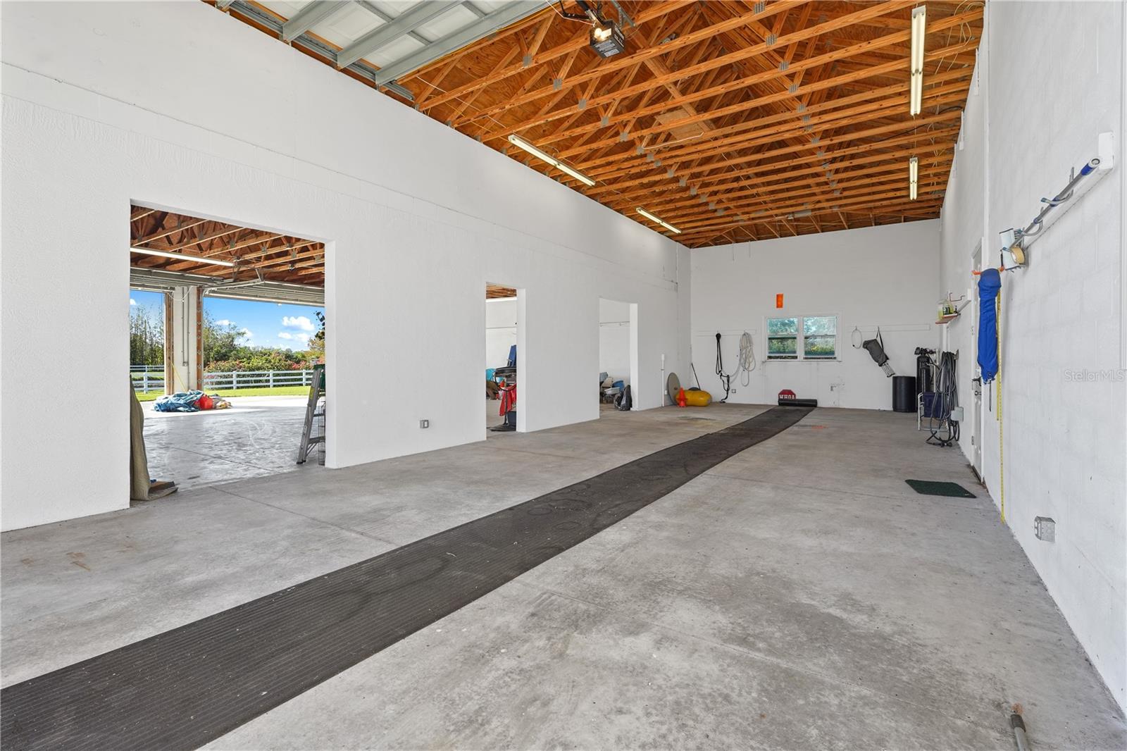 DEER RUN - Residential