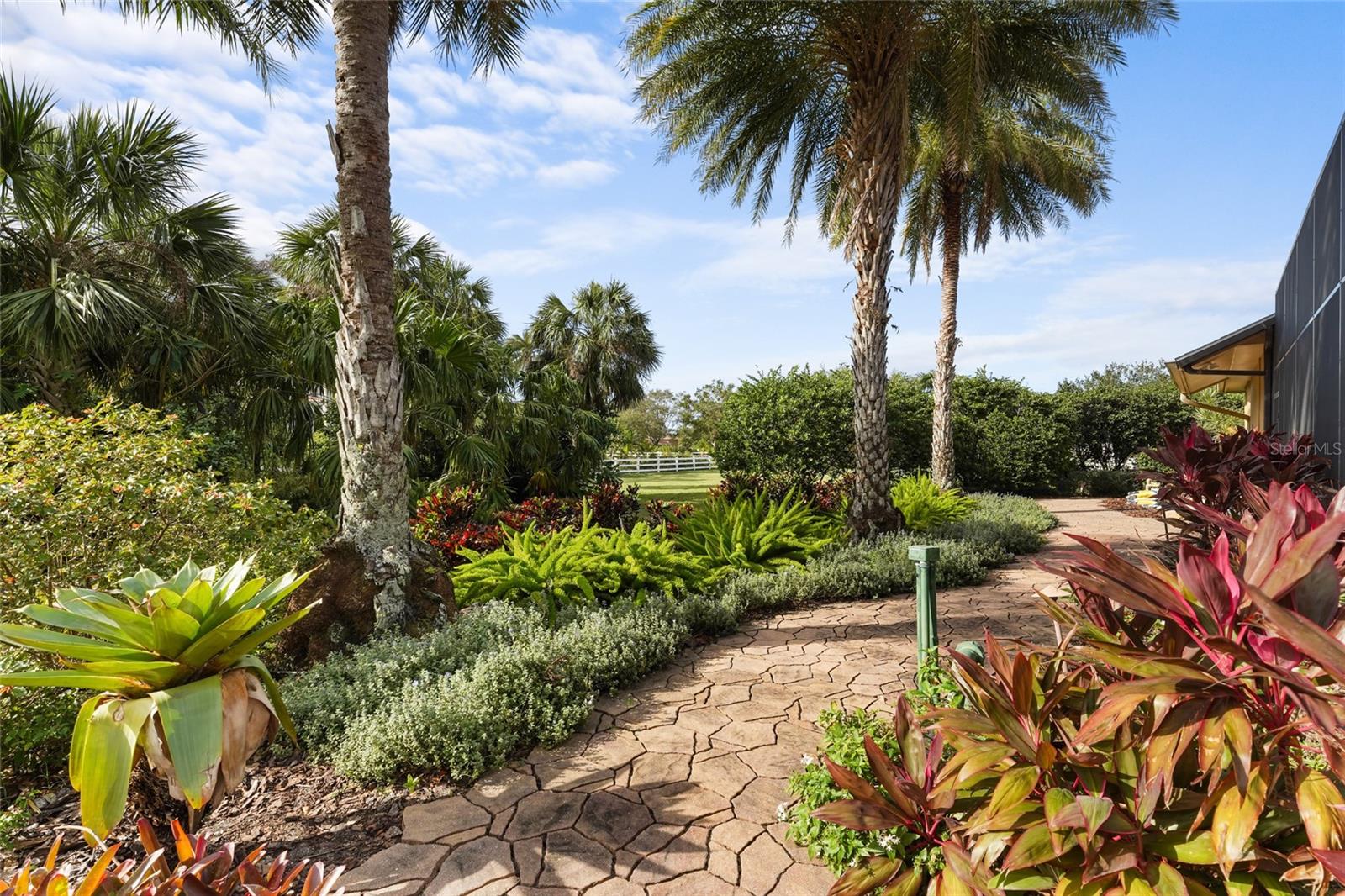 DEER RUN - Residential