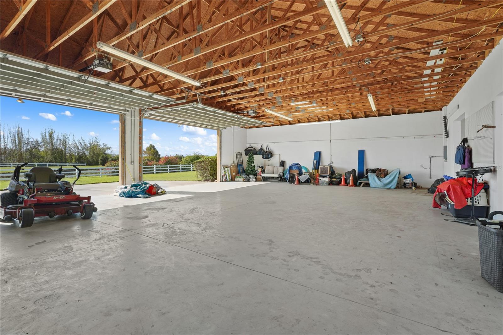 DEER RUN - Residential