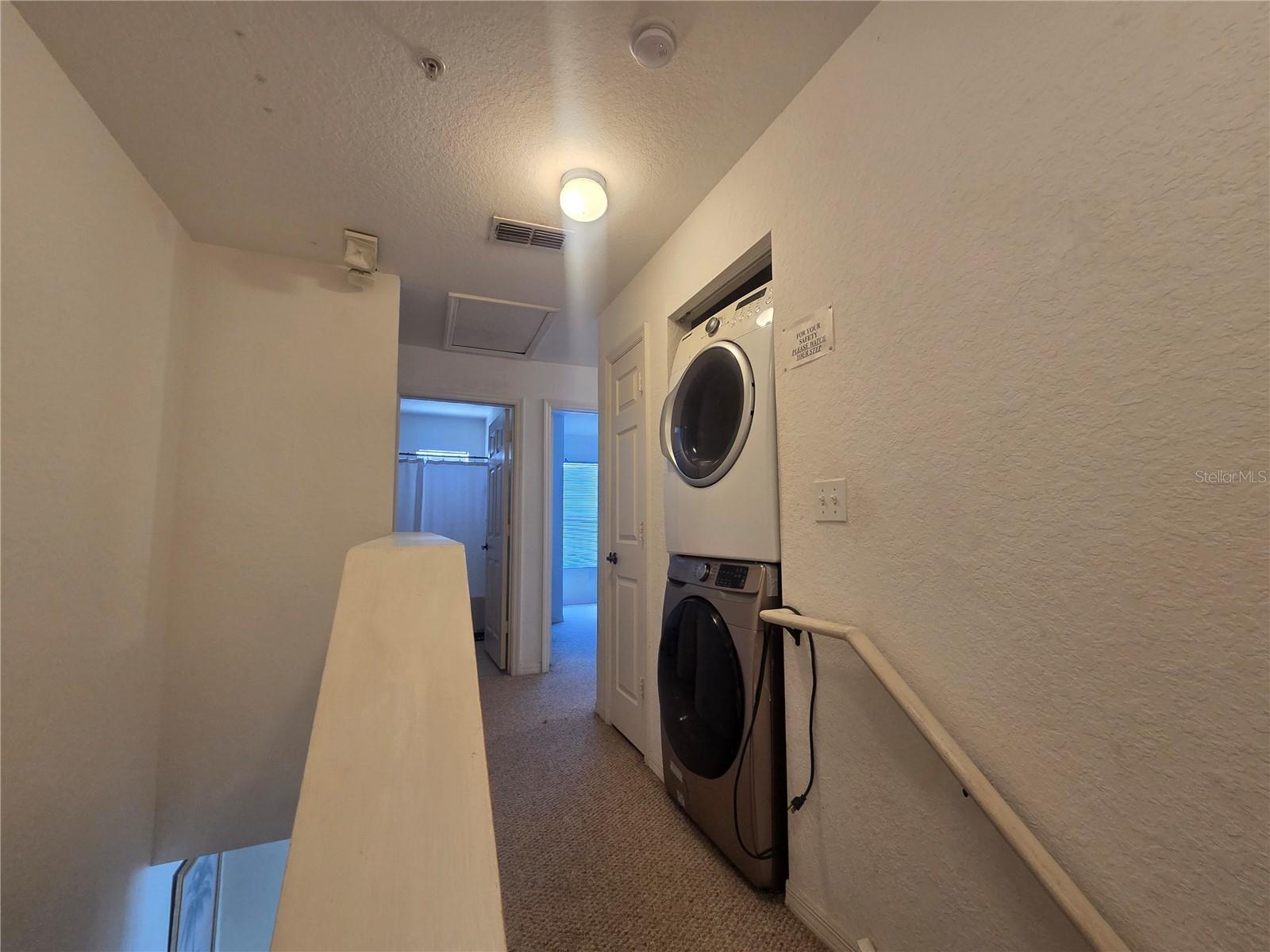 VENETIAN BAY VLGS PH I - Residential Lease