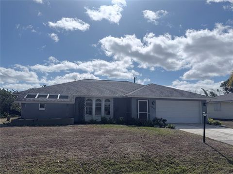 Photo of 11327 Starflower Avenue, Englewood, FL 34224 (MLS # N6142727)