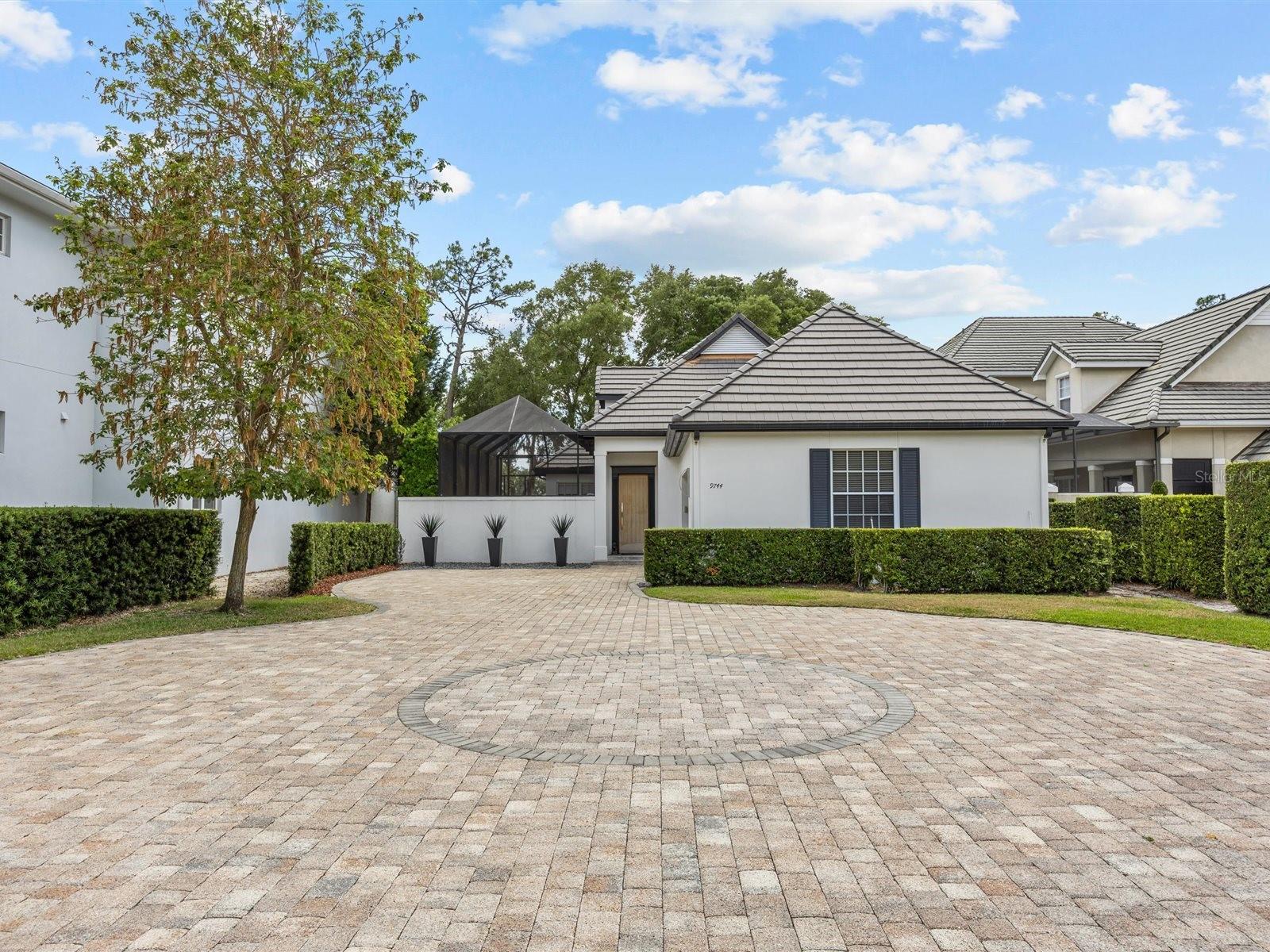 9744 COVENT GARDEN DRIVE