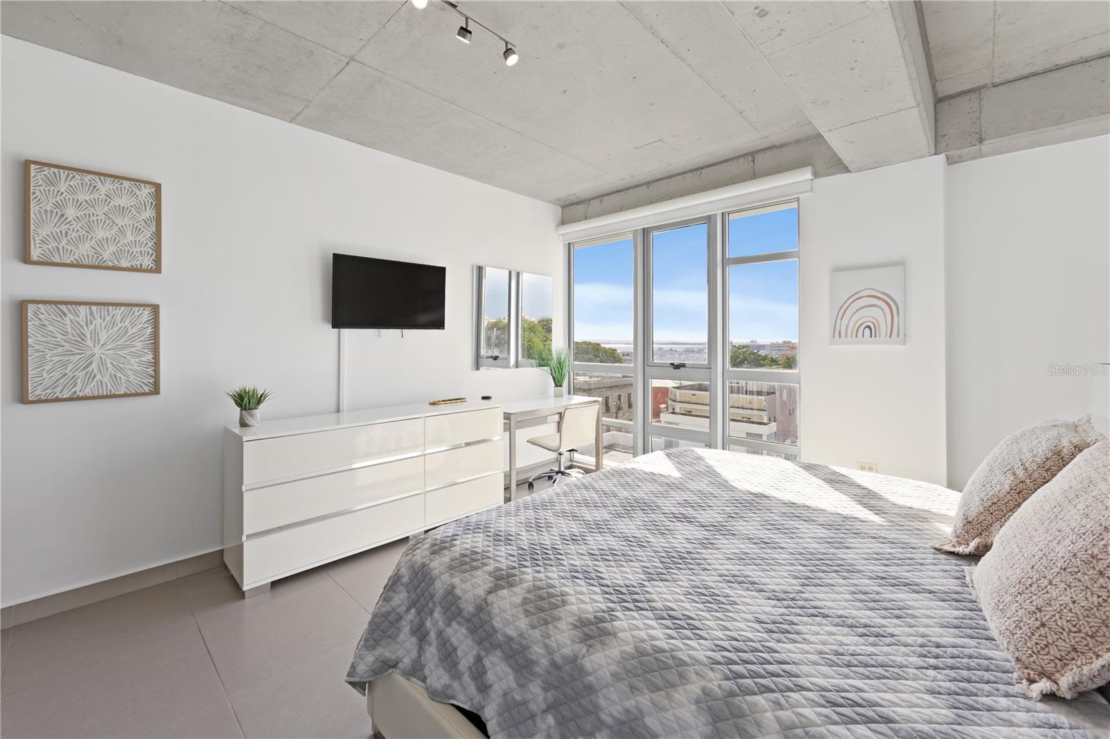 CONDOMINIO ATLANTIS - Residential