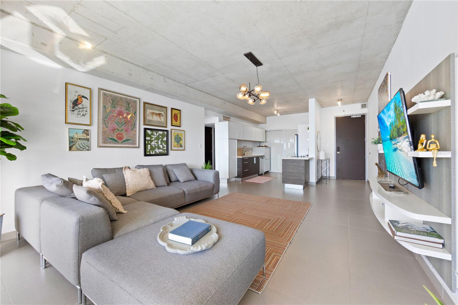 CONDOMINIO ATLANTIS - Residential