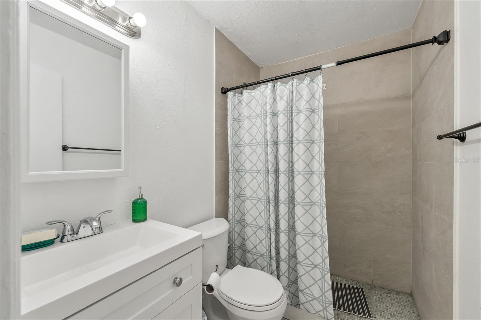 THOMPSONS ADD TO TAMPA O - Residential