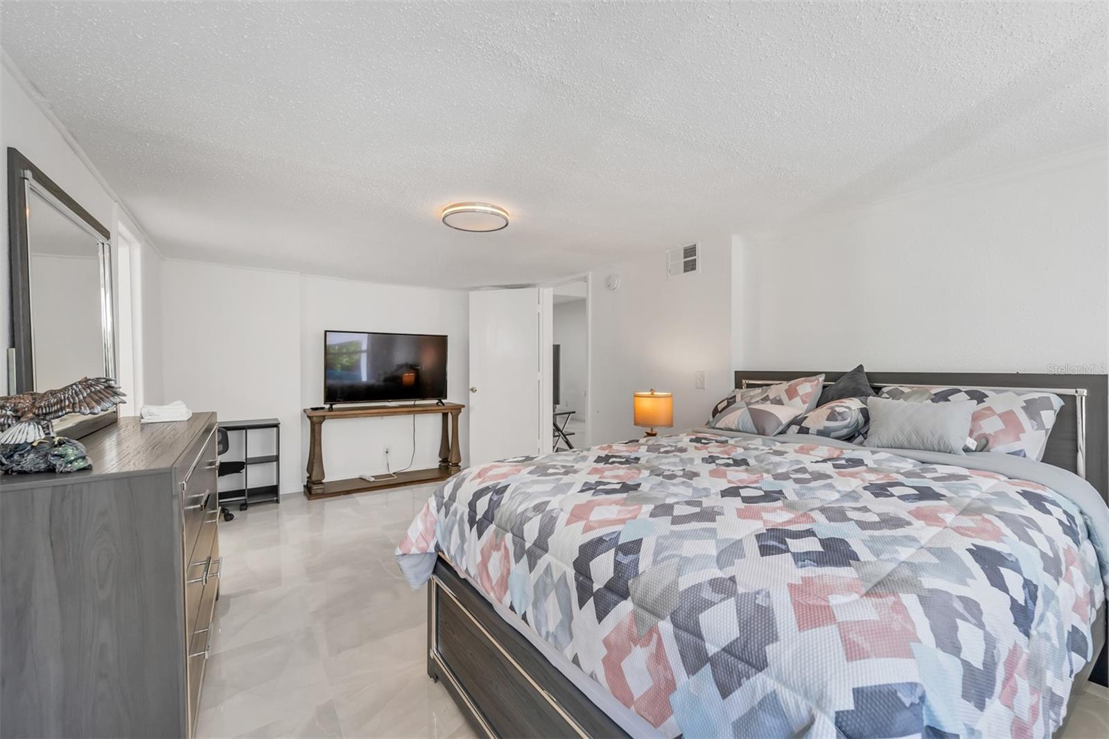 THOMPSONS ADD TO TAMPA O - Residential