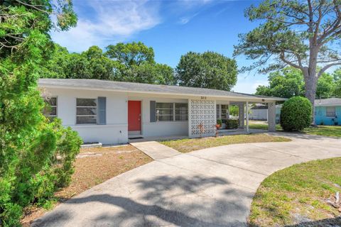 303 SHORE DRIVE W OLDSMAR FL 34677