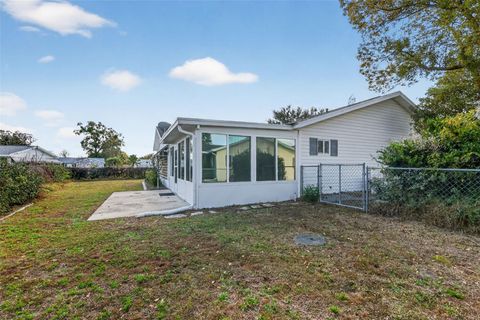 Tiny photo for 17951 SE 96th Avenue, Summerfield, FL 34491 (MLS # OM715598)