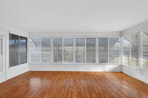 Tiny photo for 17951 SE 96th Avenue, Summerfield, FL 34491 (MLS # OM715598)