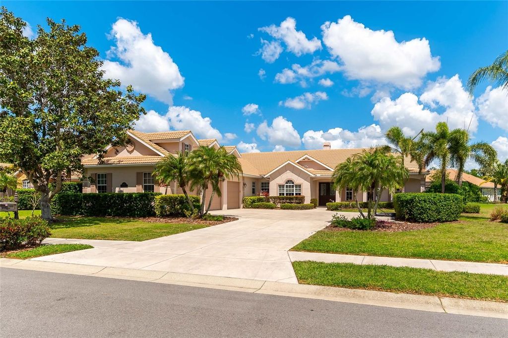 Photo of 6615 Butlers Crest Drive, Bradenton, FL 34203 (MLS # TB8477077)