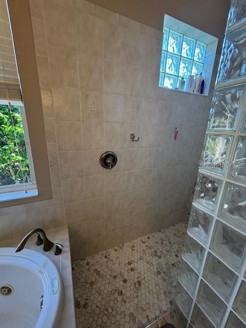 THE PLANTATIONS AT TARA GOLF & CTRY CLUB - Residential