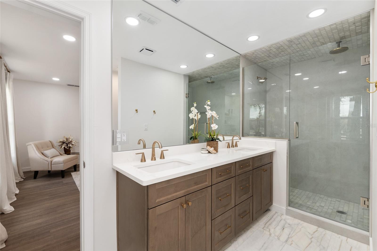 HUNTINGTON - Residential