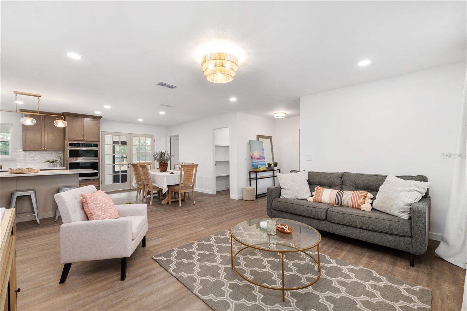 HUNTINGTON - Residential