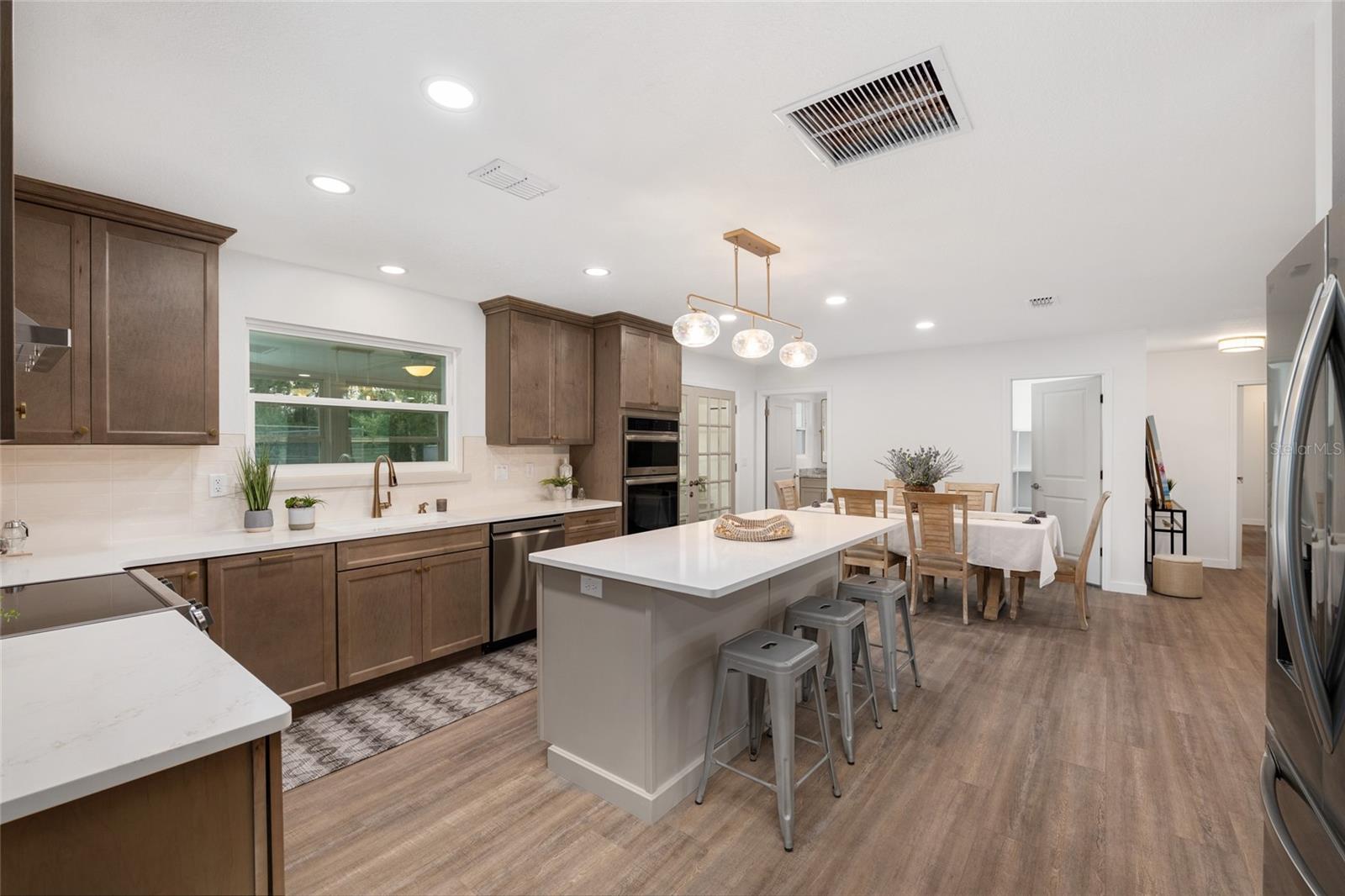 HUNTINGTON - Residential