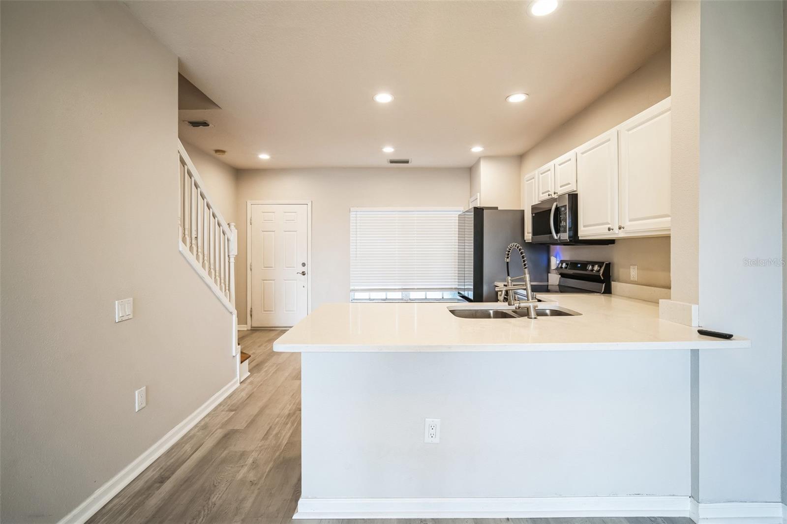 VALHALLA PH 3-4 - Residential Lease