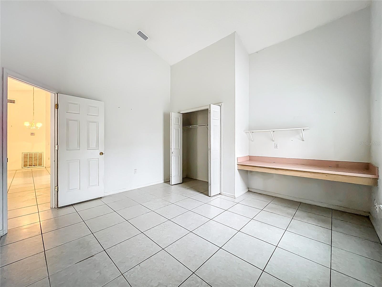 CHASE GROVES UNIT 7B - Residential