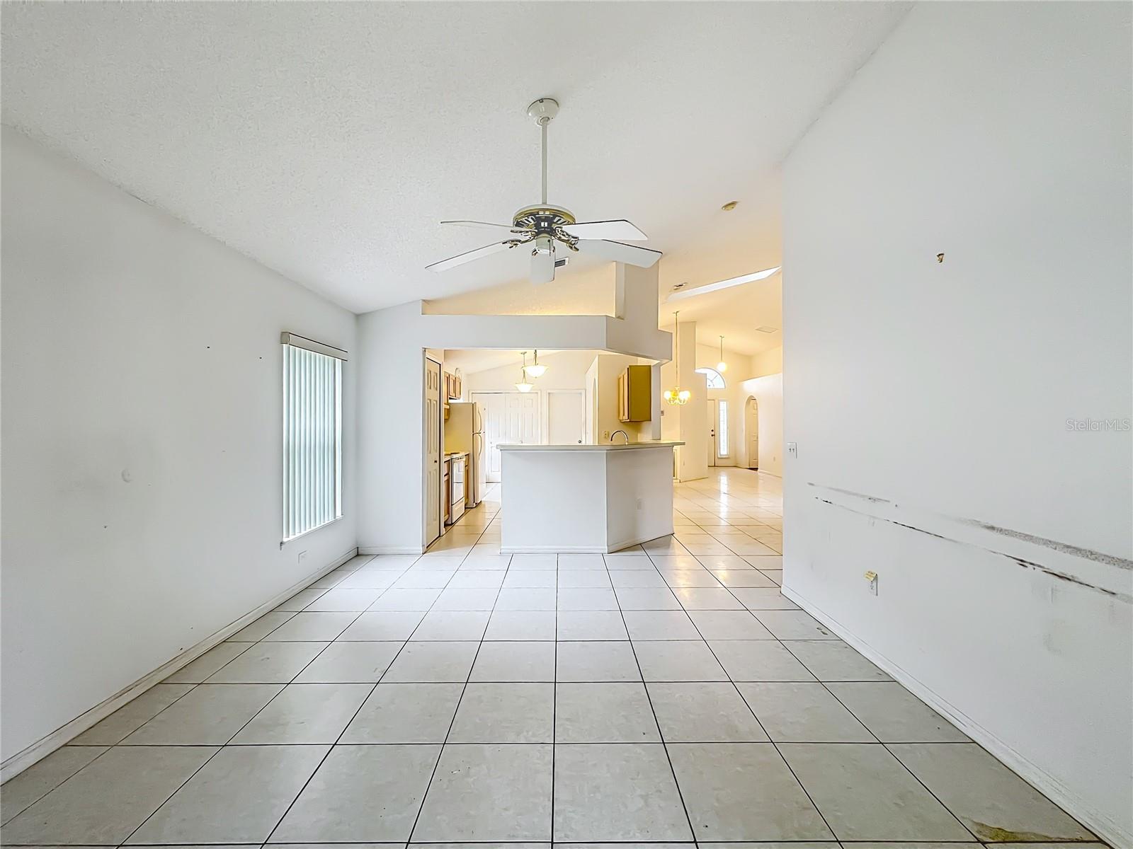 CHASE GROVES UNIT 7B - Residential