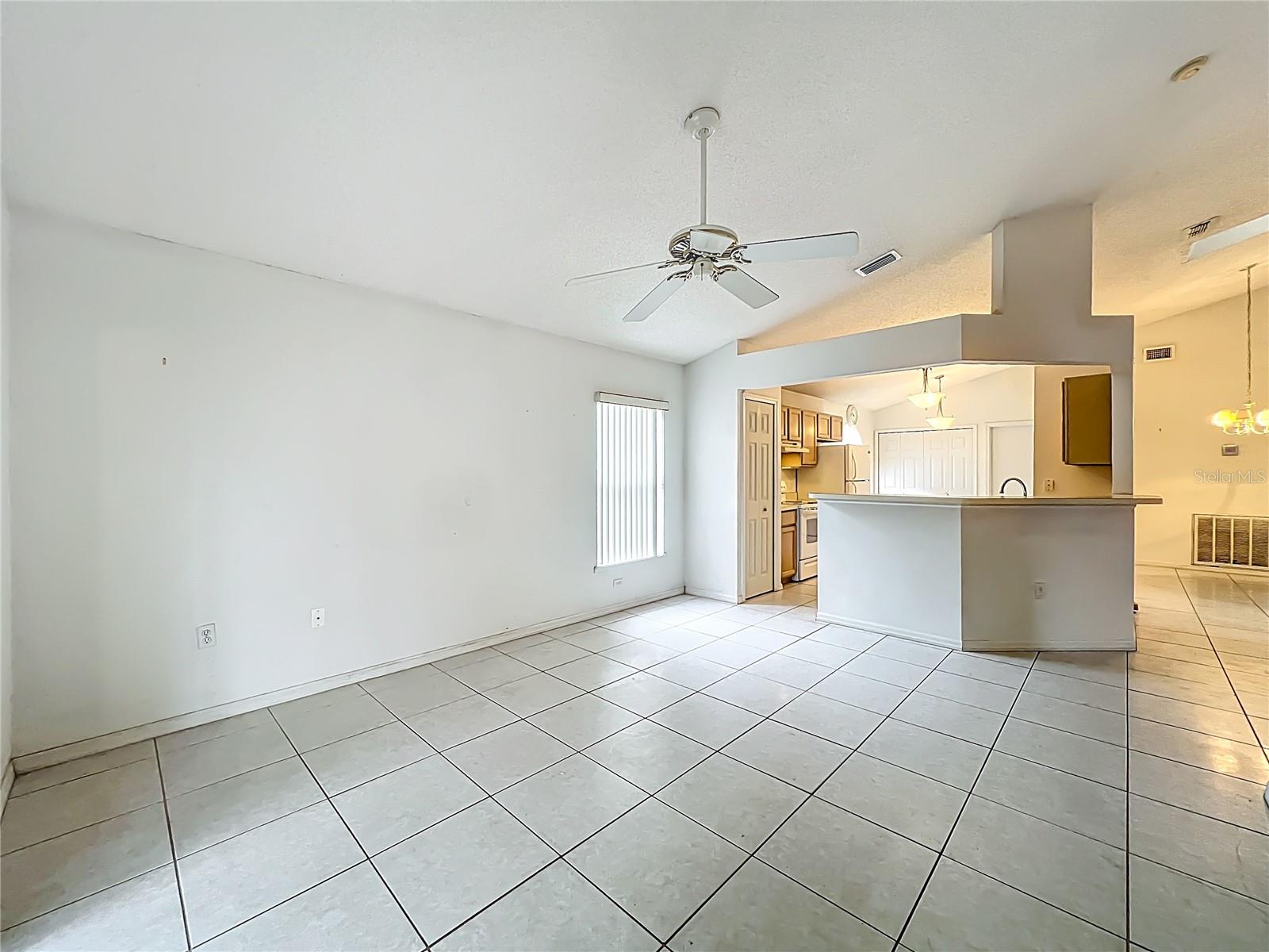 CHASE GROVES UNIT 7B - Residential