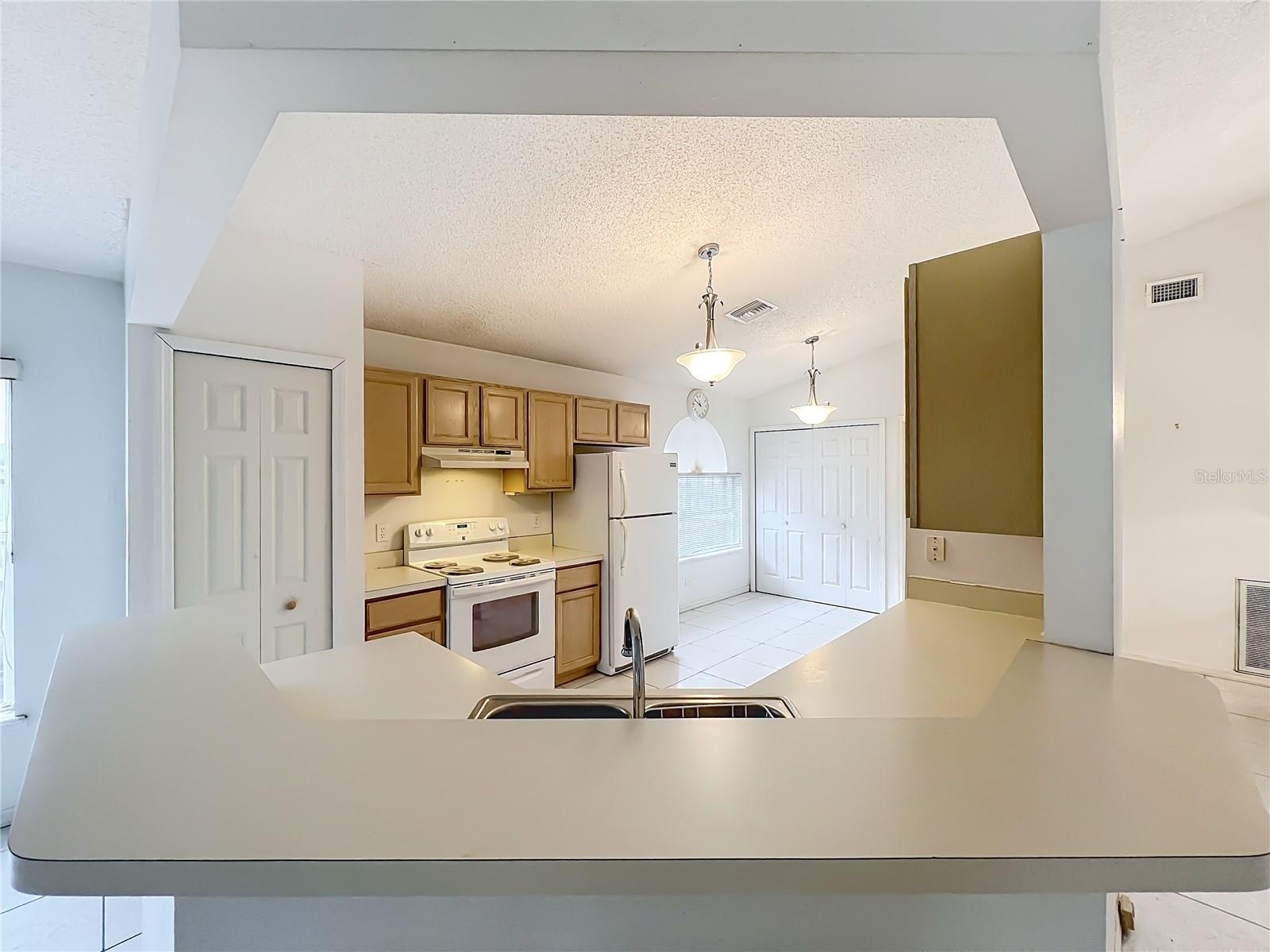 CHASE GROVES UNIT 7B - Residential