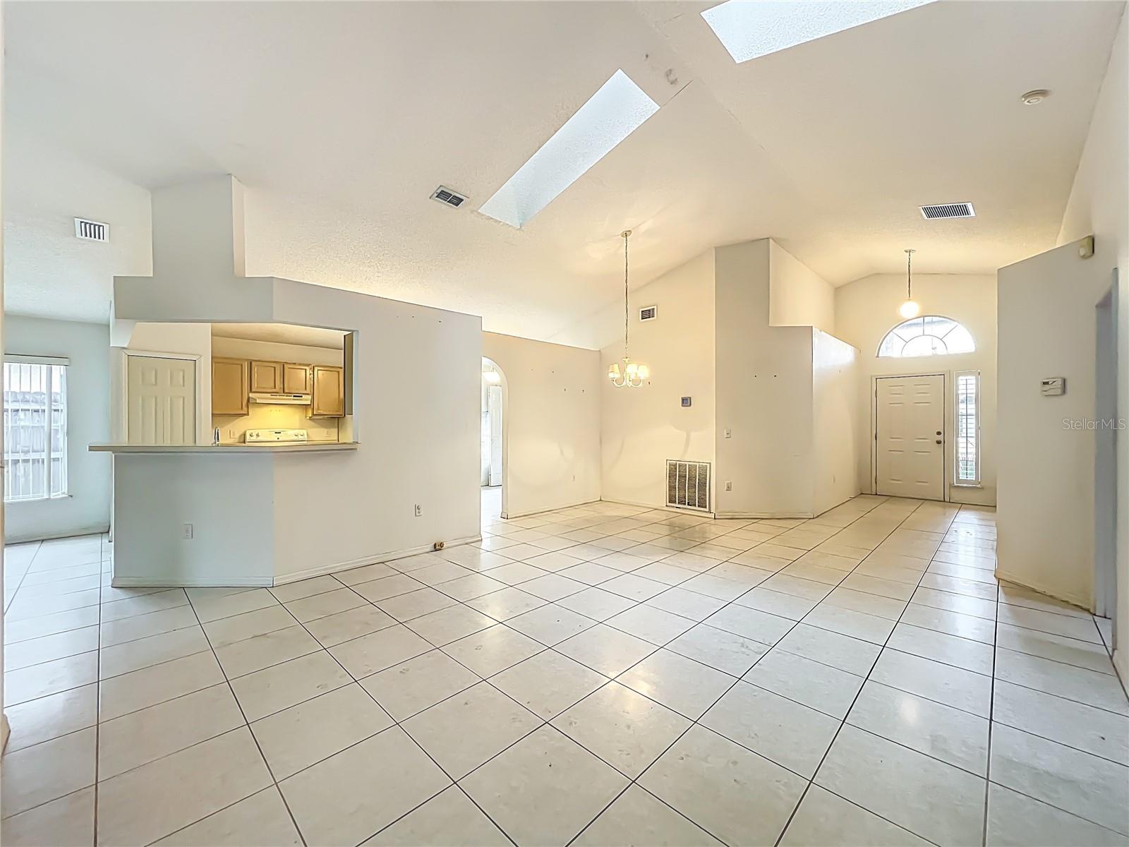 CHASE GROVES UNIT 7B - Residential