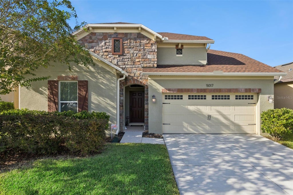 Photo of 5017 Torchwood Dr, Minneola, FL 34715 (MLS # O6441474)